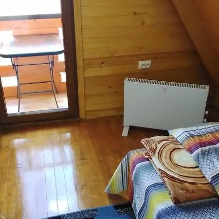 Vikendica Romanija - Brvnara Za Odmor